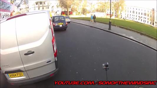 Silver Ford Transit (AV64FSC)