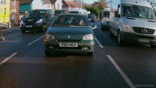 Silver Mercedes Sprinter (BL08NWF)