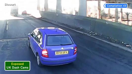 Blue Skoda Fabia (BV55UFA)