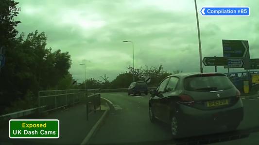 Grey Peugeot 208 (DF65DVR)