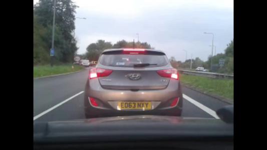 Grey Hyundai I30 (EO63NXY)