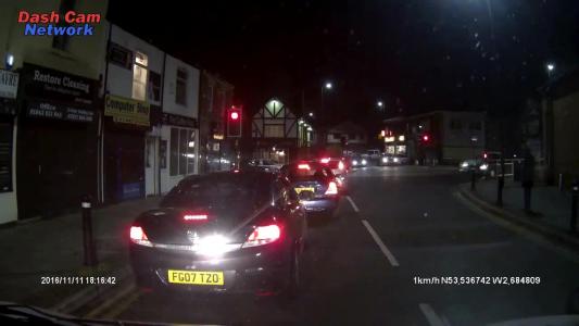 Black Vauxhall Astra (FG07TZO)