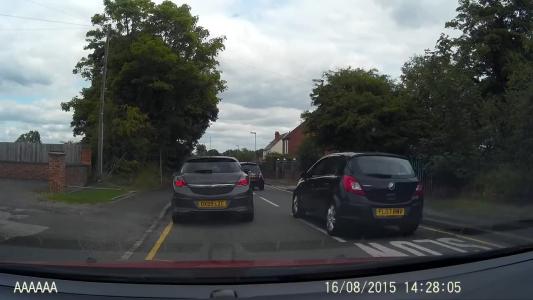 Black Vauxhall Corsa (FL07RMV)