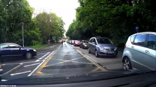 Silver Vauxhall Zafira (KD07WOV)