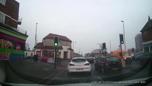 White Vauxhall Astra (LC65VBX)