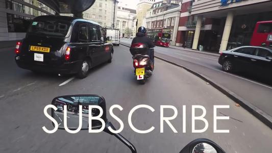Black London taxis int Tx4 (LP59KDX)