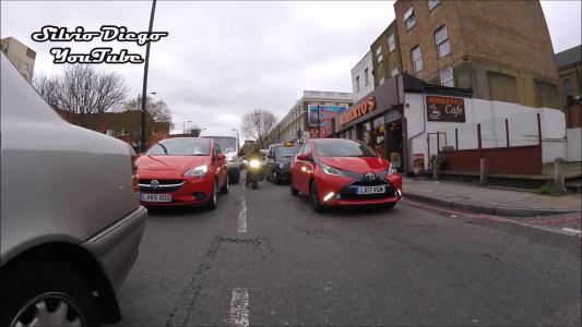 Red Vauxhall Corsa (LV65XOO)