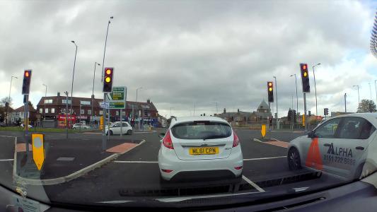 White Ford Fiesta (ML61CPN)