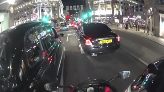 Black Rolls royce Ghost (MX10KZS)