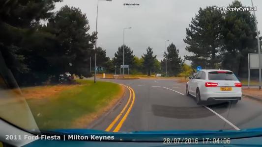 White Audi A6 (MX12JDZ)