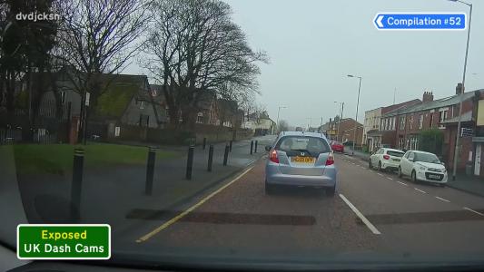 Blue Honda Jazz (NG59DPF)