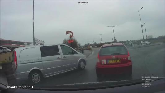 Red Citroen C3 (OY57DHJ)