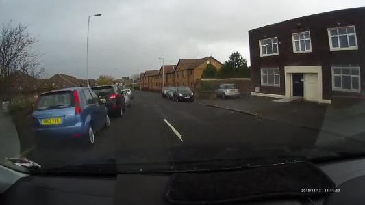 Blue Ford Fiesta (SB03VVK)