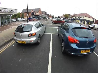 Blue Vauxhall Astra energy (ST13GKK)