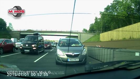 Brown Vauxhall Meriva (YE12RCU)