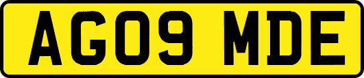 AG09MDE