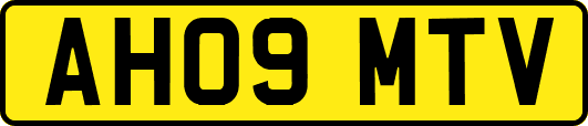 AH09MTV