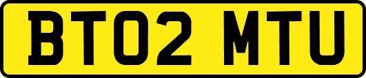 BT02MTU