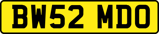 BW52MDO