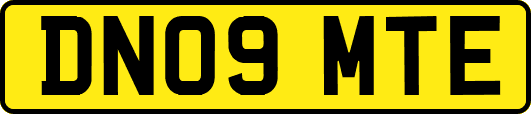 DN09MTE