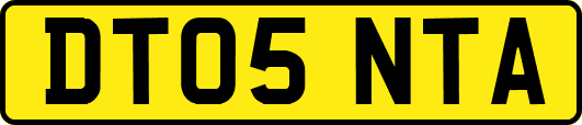 DT05NTA