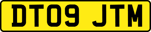 DT09JTM