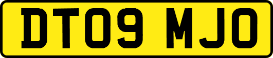 DT09MJO