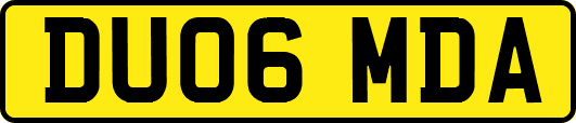 DU06MDA