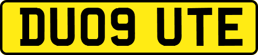 DU09UTE