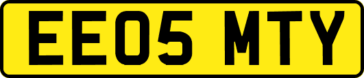 EE05MTY