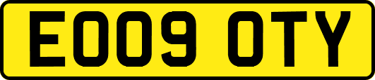 EO09OTY
