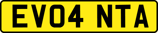 EV04NTA