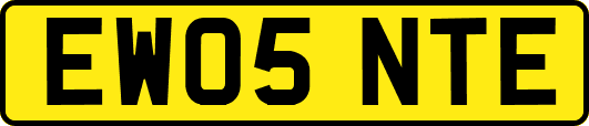 EW05NTE