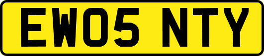 EW05NTY