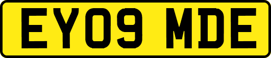 EY09MDE