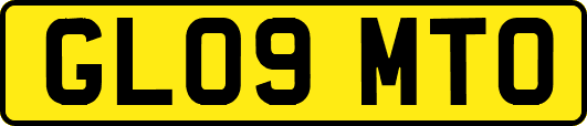 GL09MTO