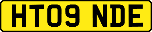 HT09NDE