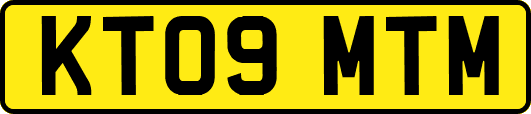 KT09MTM