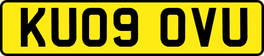 KU09OVU