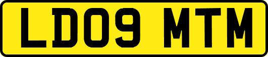 LD09MTM