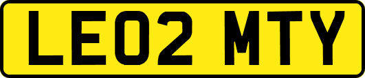 LE02MTY