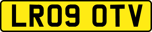 LR09OTV