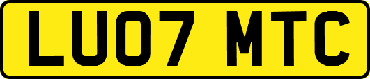 LU07MTC