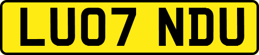 LU07NDU