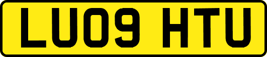 LU09HTU