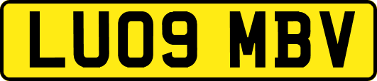 LU09MBV