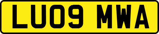 LU09MWA