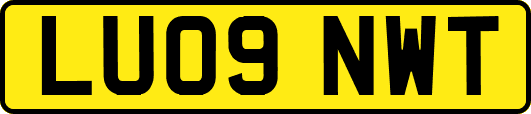 LU09NWT