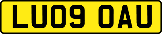 LU09OAU