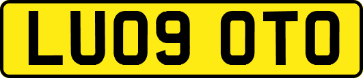 LU09OTO